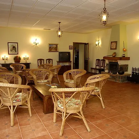 Masia Del Cura Konukevi Rubielos De Mora