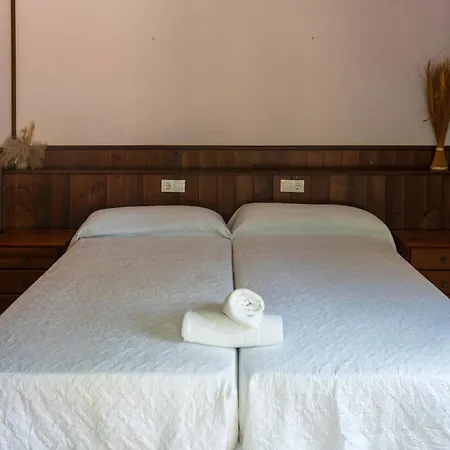 Masia Del Cura 3* Rubielos De Mora